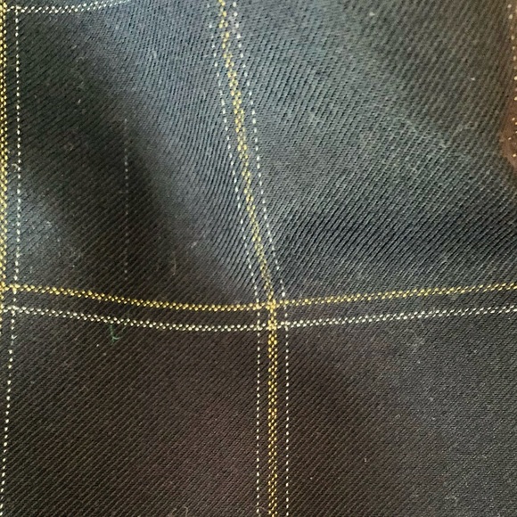 Banana Republic women’s sleeveless top - Picture 2 of 6